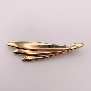 Vintage Signed Sarah Coventry Gold Toned Leaf Brooch/Pin